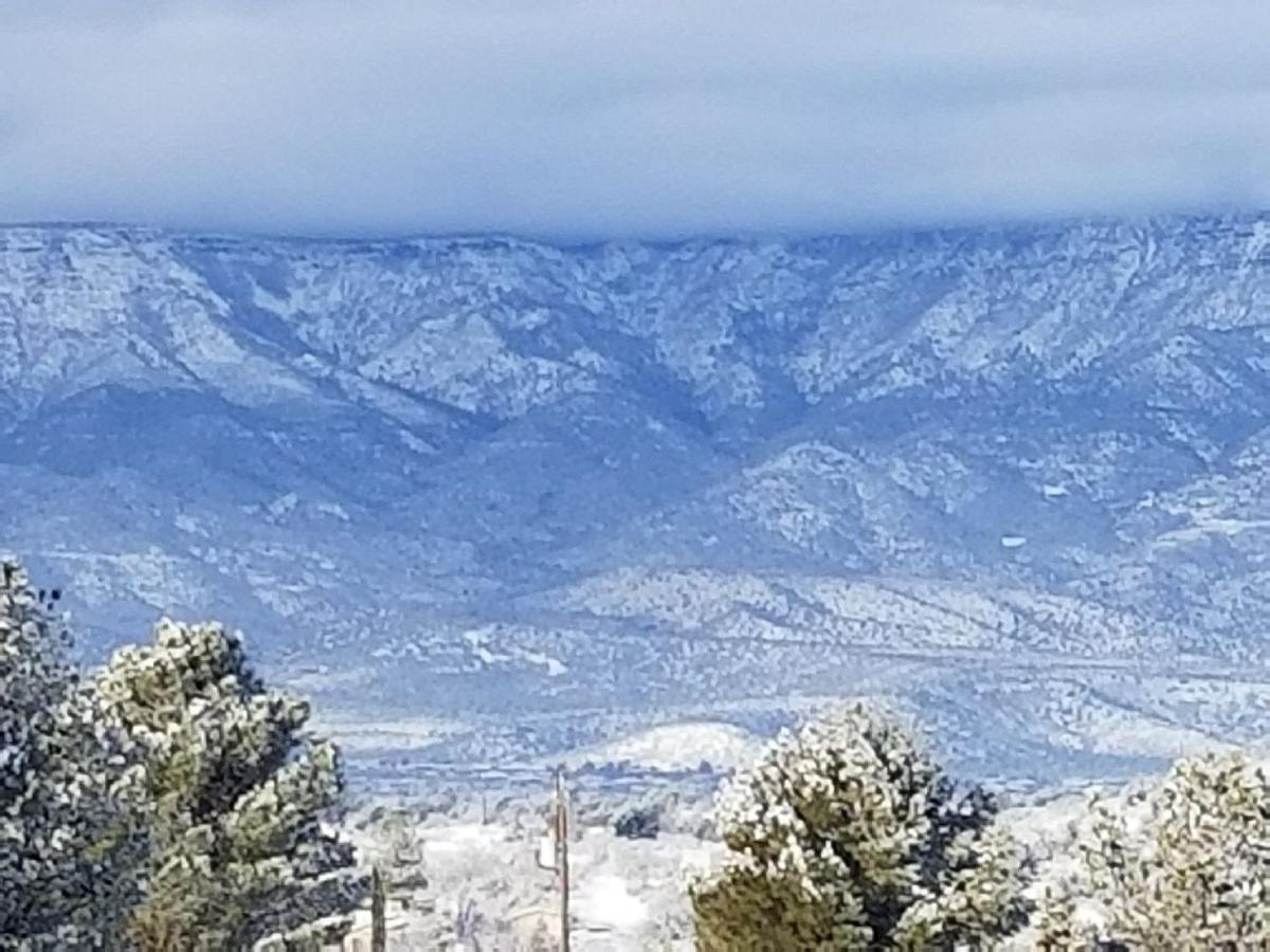 Desert Hillside Lodge 25 Mins From Sedona Cornville